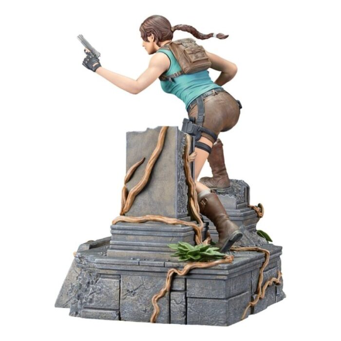 Фигурка Tomb Raider: Lara Croft figure — изображение 2